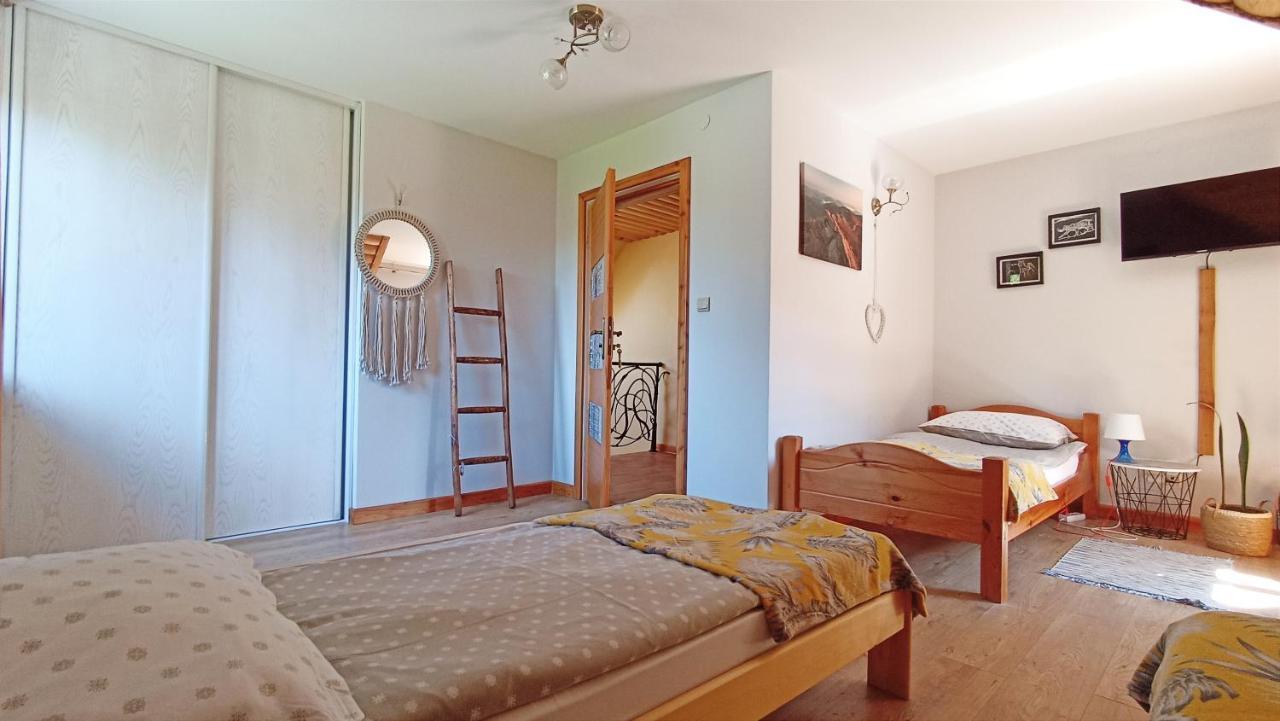 Gasthaus Zacisze Drwala Lutowiska Zimmer foto