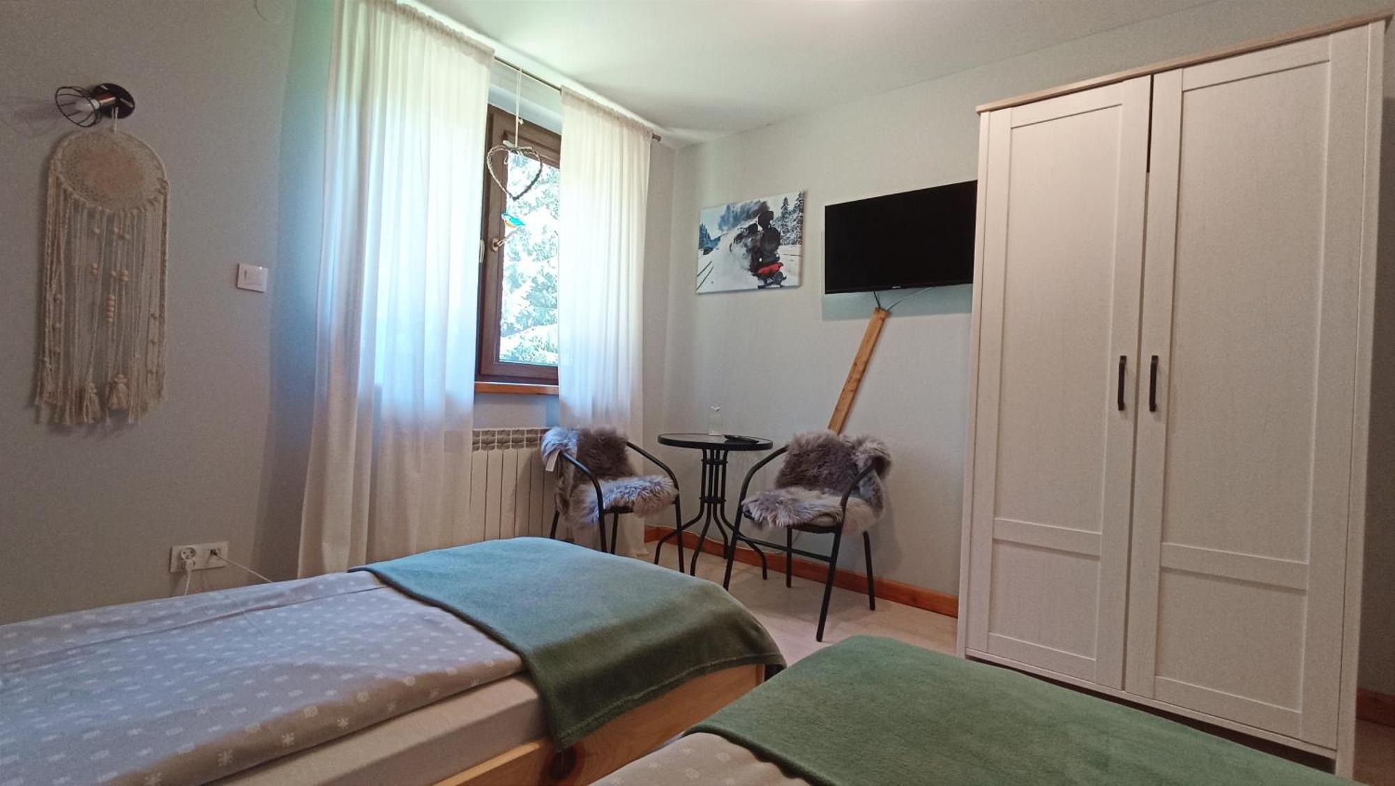Gasthaus Zacisze Drwala Lutowiska Zimmer foto